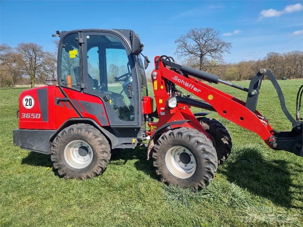 Schäffer 3650 Skid steer loaders