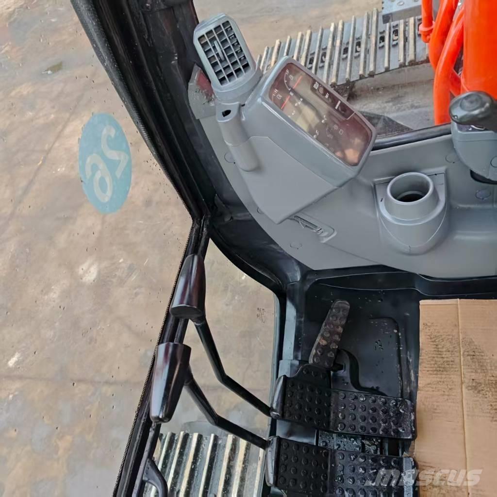 Hitachi ZX 350 Crawler excavators