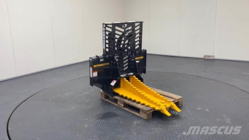  INTIMIDATOR T2201T Prime Movers