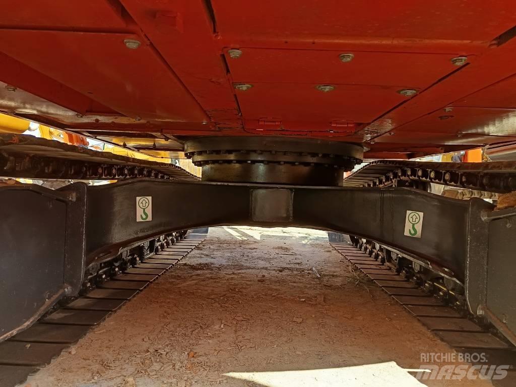 Doosan DX 150 LC Crawler excavators