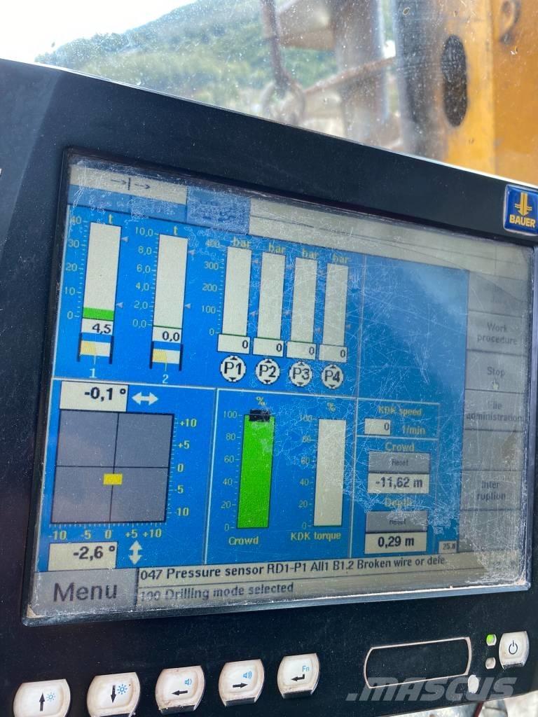 Bauer BG 24 H Heavy drills