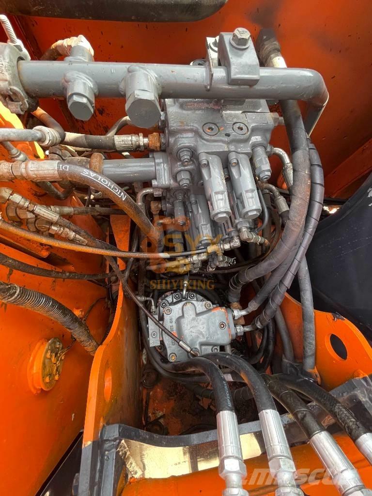 Hitachi ZX 70 Mini excavators  7t - 12t