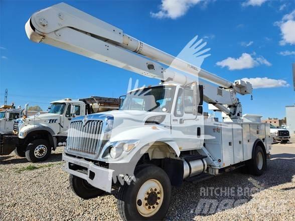 Altec AA755 Truck mounted platforms