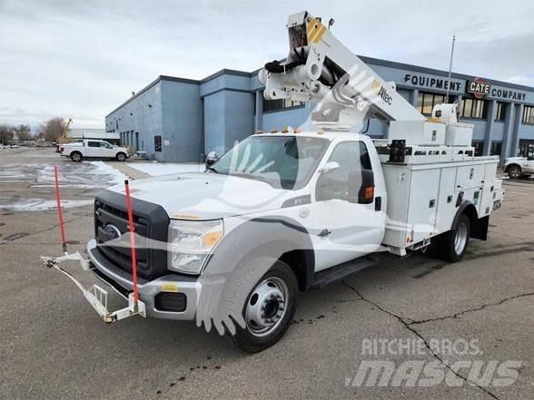 Altec AT40M Truck mounted platforms