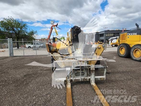 CAT TL1055D Telescopic handlers