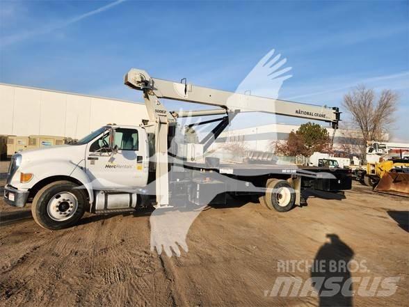 National 571E2 Truck mounted cranes