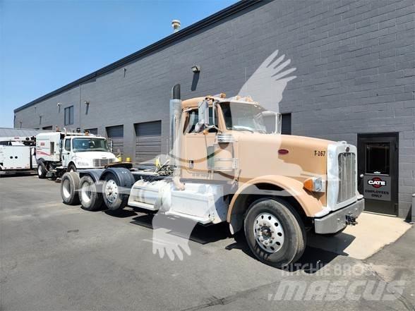 Peterbilt 367 Prime Movers