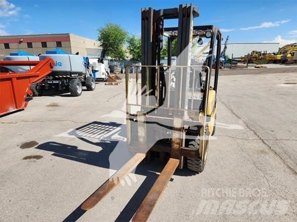Yale GP060VX Diesel trucks