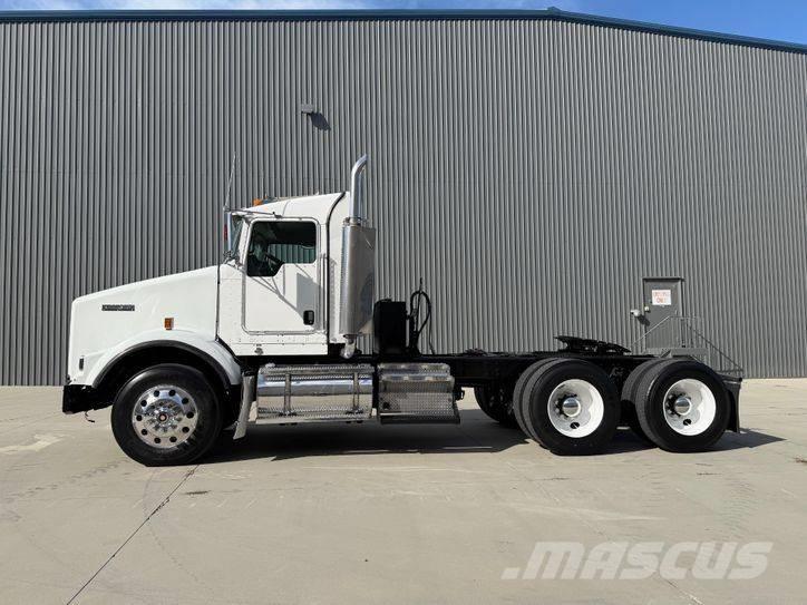Kenworth T 800 Prime Movers