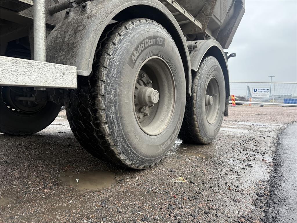 Scania R580 6x4 Tipper trucks