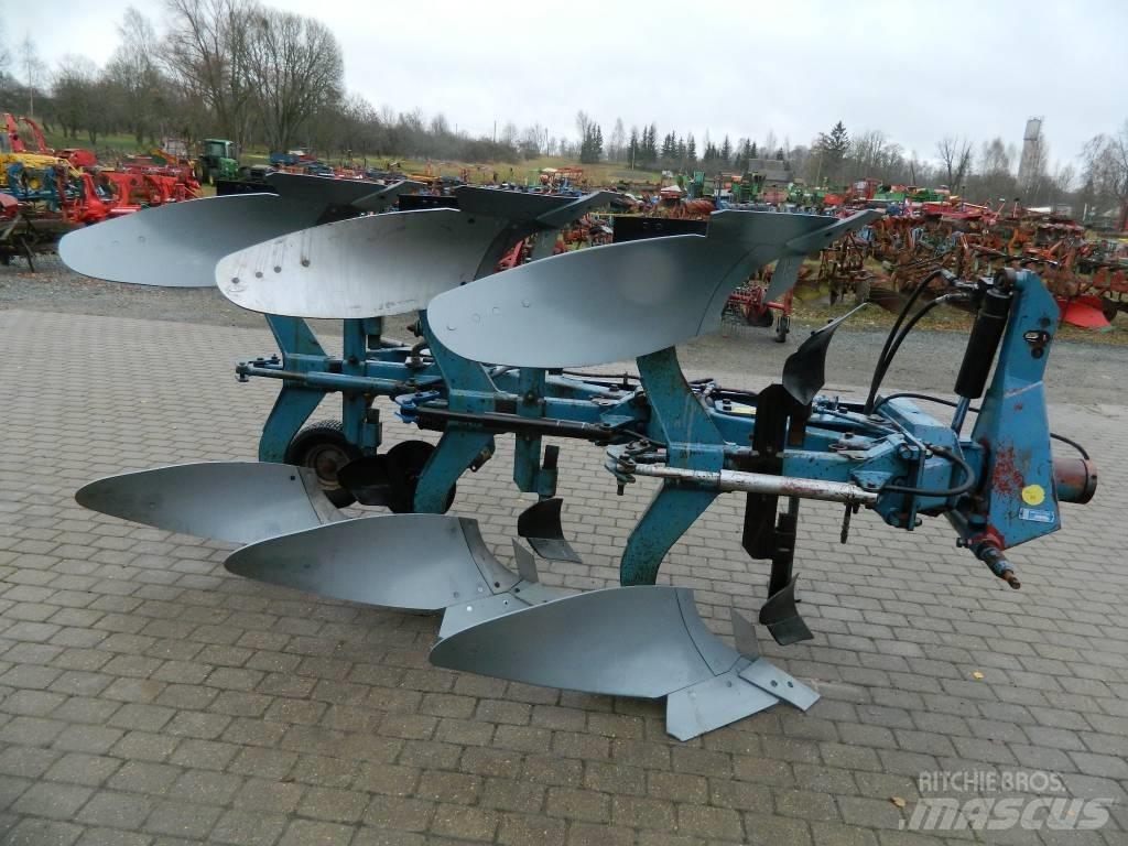 Överum 3 Reversible ploughs