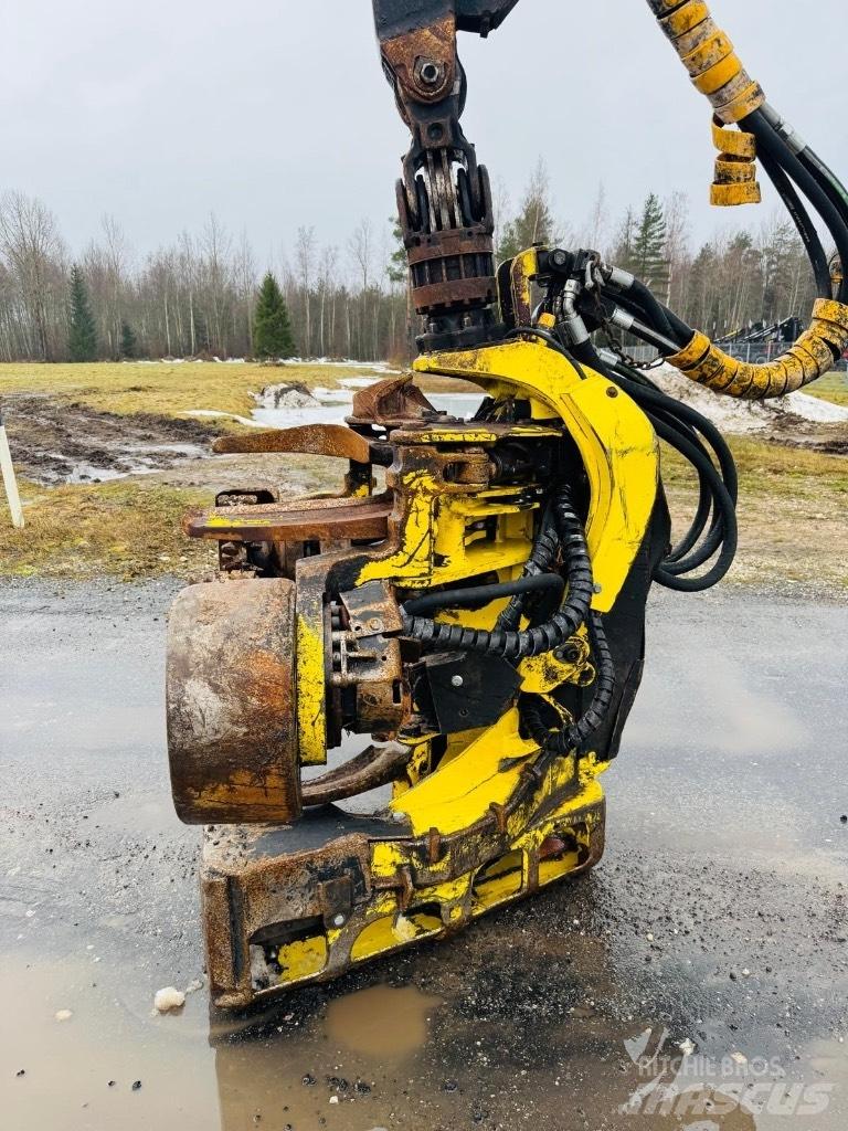John Deere 1270E Harvesters