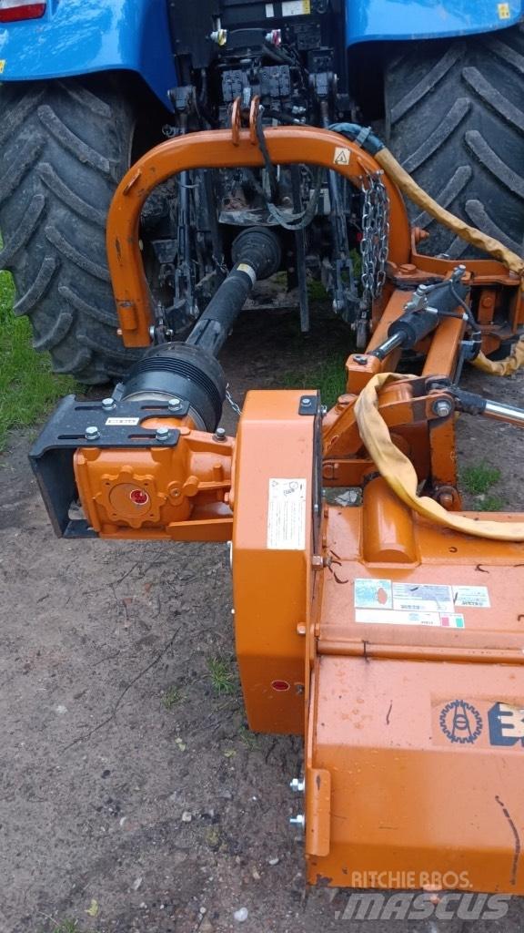 Berti TĀ/PS 250 Mounted and trailed mowers
