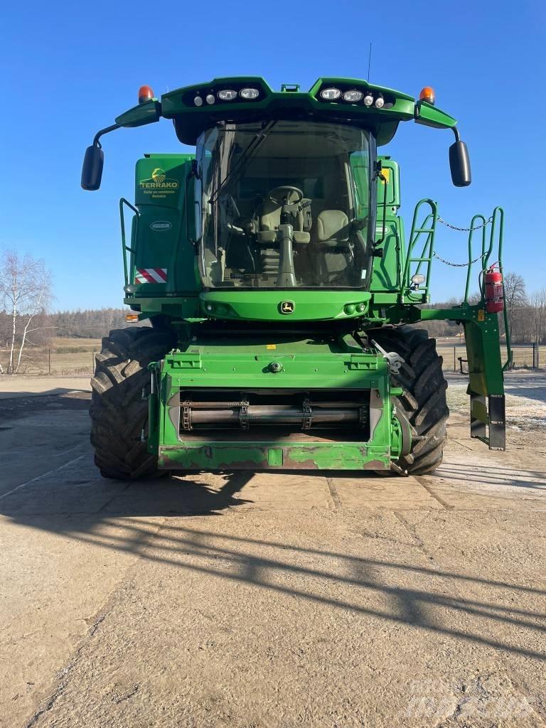 John Deere T 670 i Combine harvesters