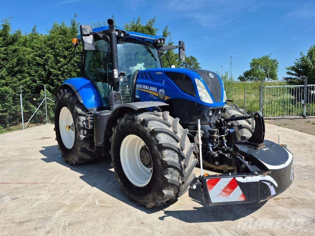 New Holland T7.225 Tractors