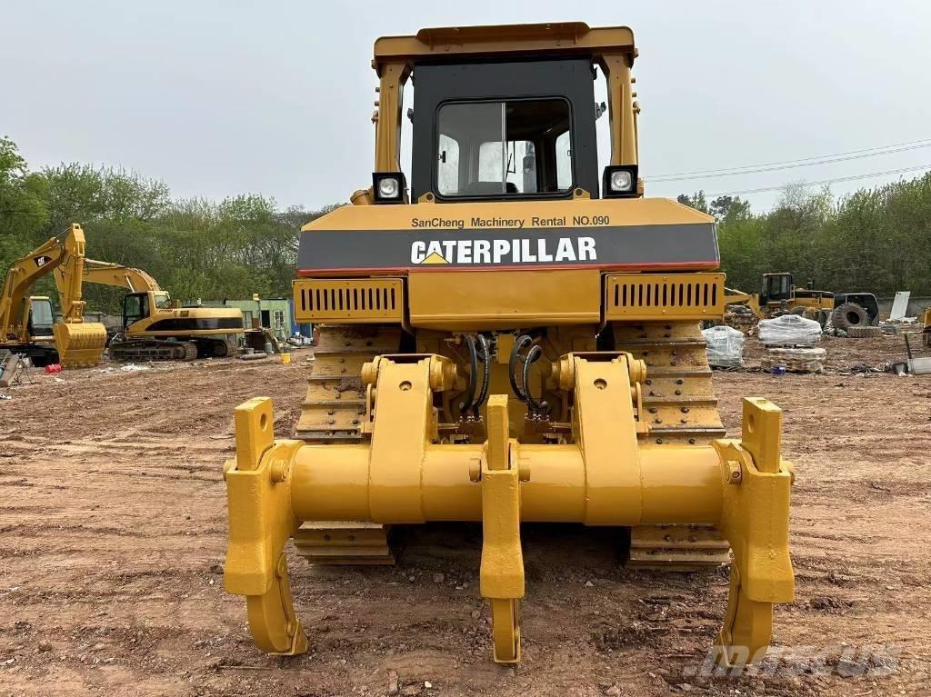 CAT D8R Crawler dozers
