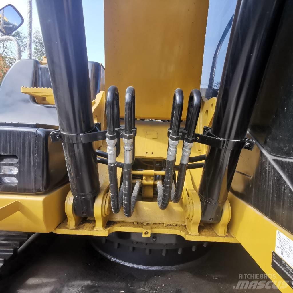 CAT 320 D Crawler excavators