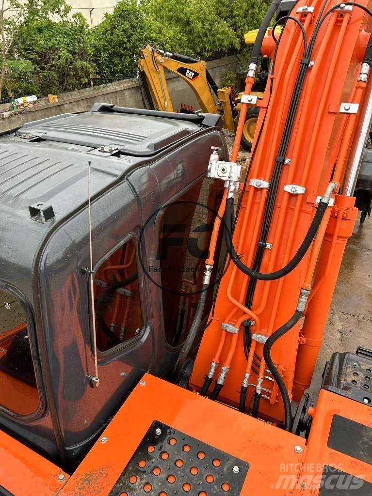 Hitachi ZX 120 Crawler excavators