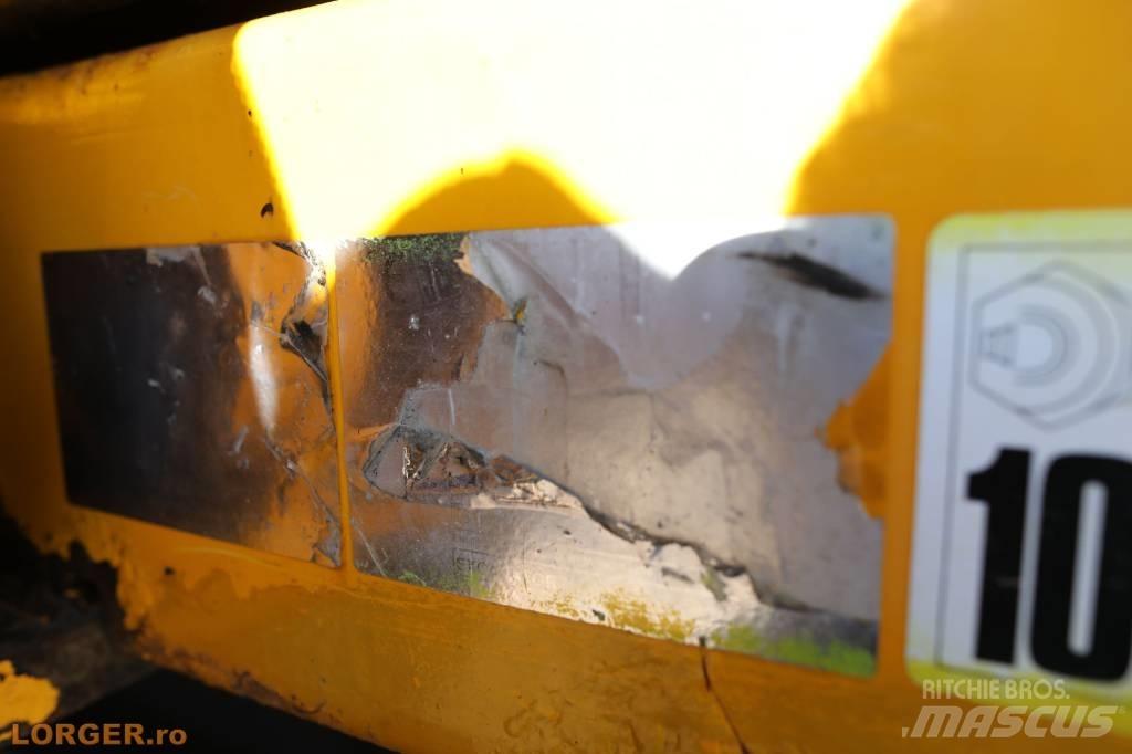 JCB JS 290 LC Crawler excavators
