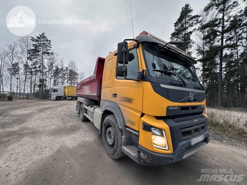 Volvo FMX 380 Tipper trucks