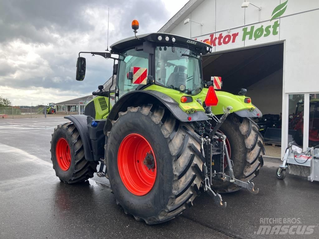 CLAAS AXION 830 CIS+ Tractors