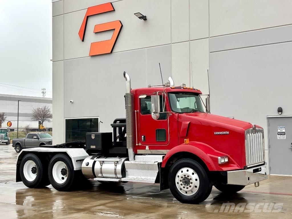 Kenworth T 800 Prime Movers