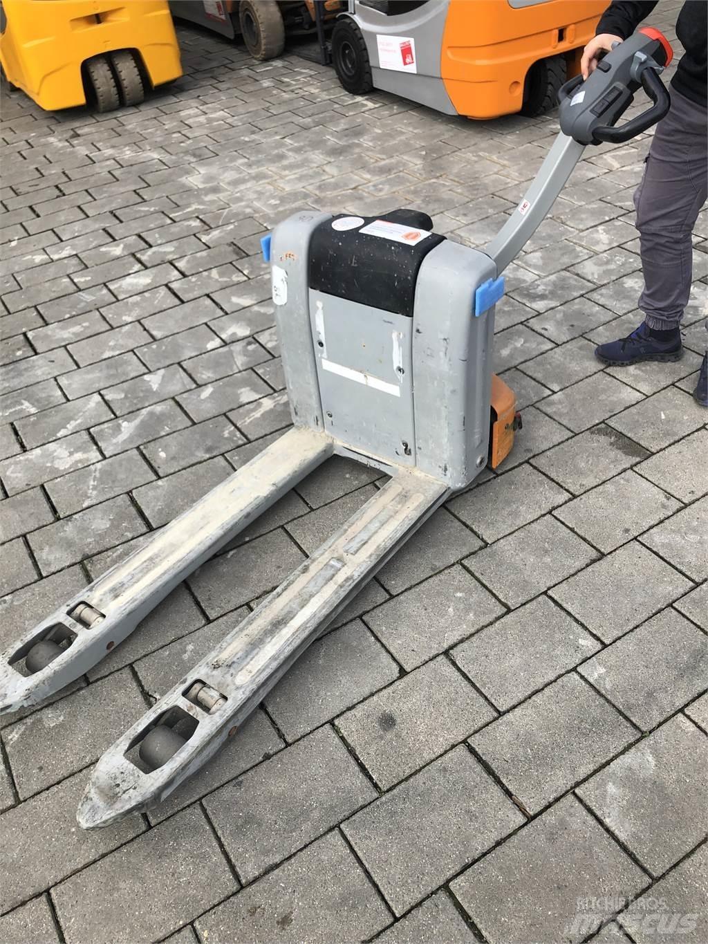 Still ECH15/LIION Low lifter