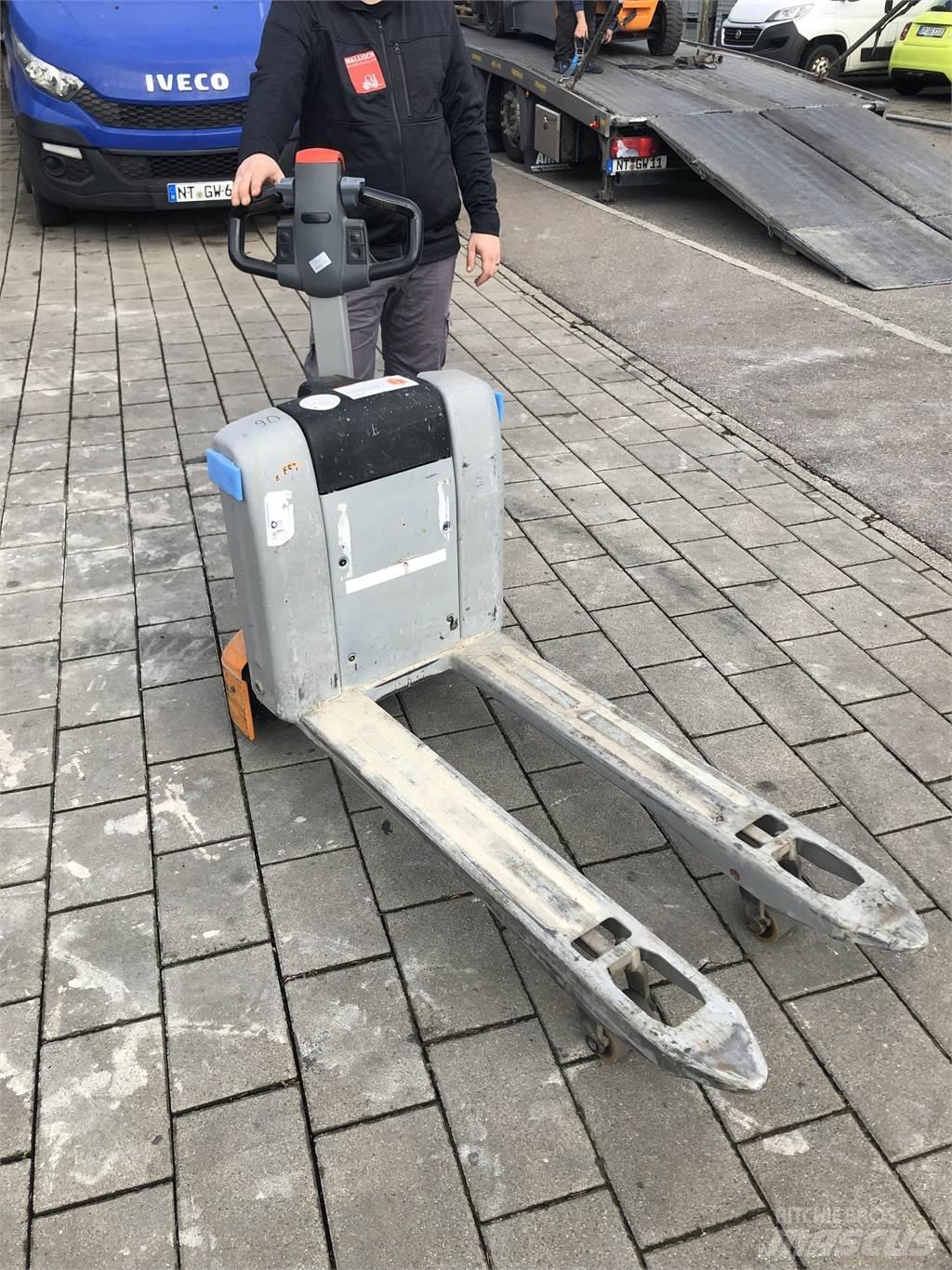 Still ECH15/LIION Low lifter