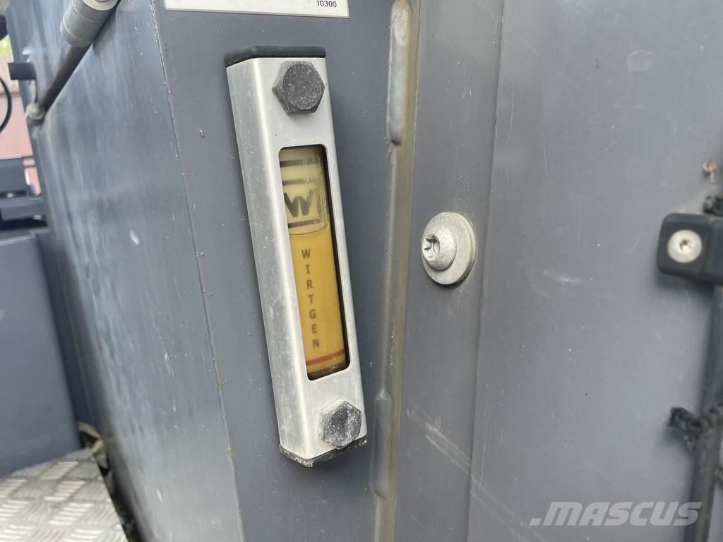 Wirtgen W150CFi Asphalt cold milling machines