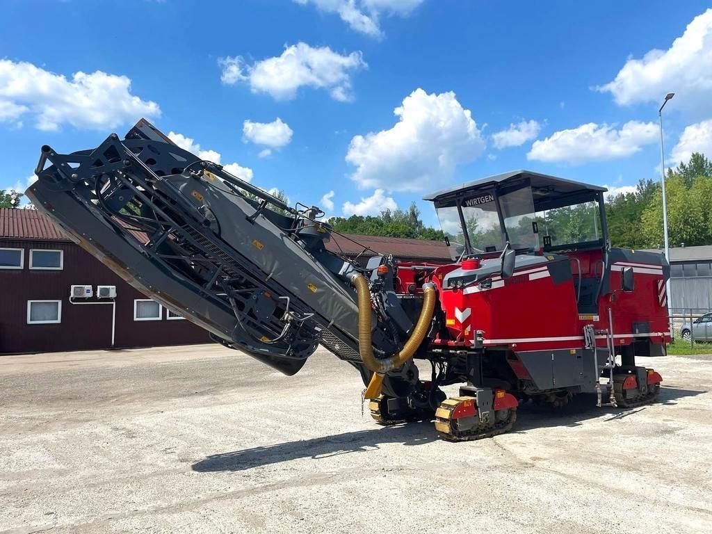Wirtgen W150CFi Asphalt cold milling machines