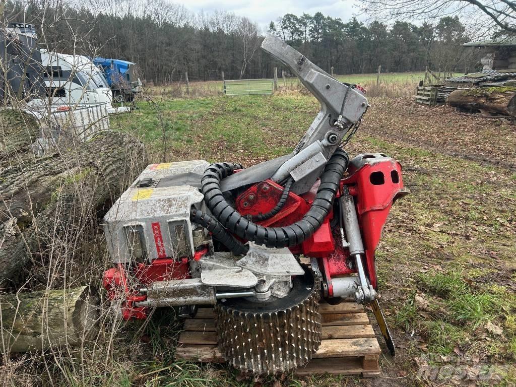 Log Max 7000 C Harvester heads