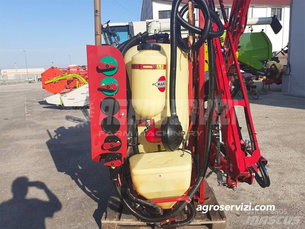 Hardi Master NUM. 075 Mounted sprayers