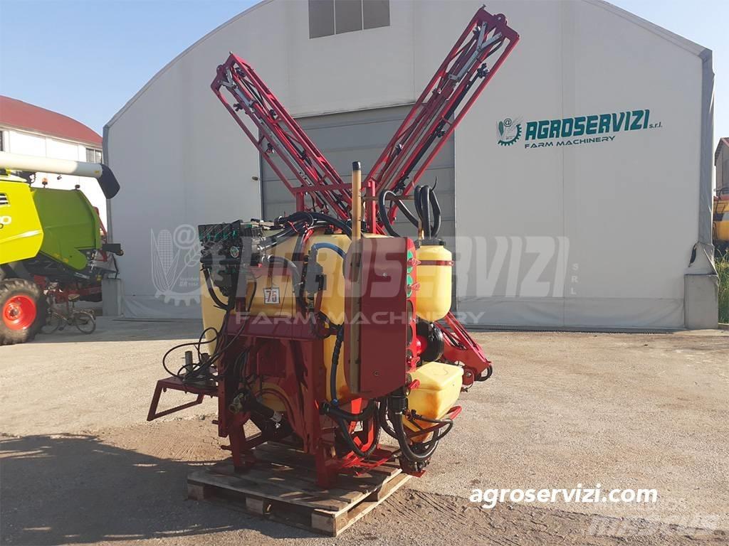 Hardi Master NUM. 075 Mounted sprayers