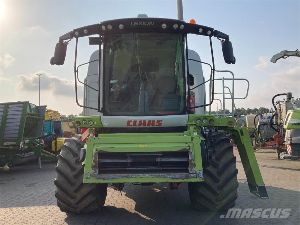 CLAAS Lexion 650 Combine harvesters