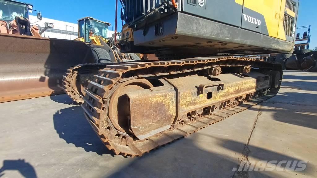 Volvo EC 220 E Crawler excavators