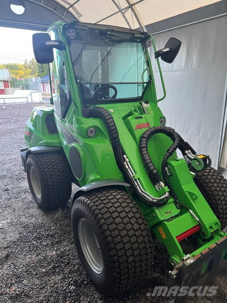 Avant 760 Mini loaders