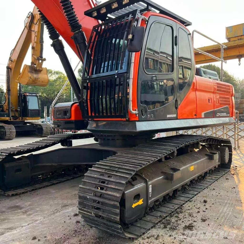 Doosan DX225LC-9C Mini excavators  7t - 12t