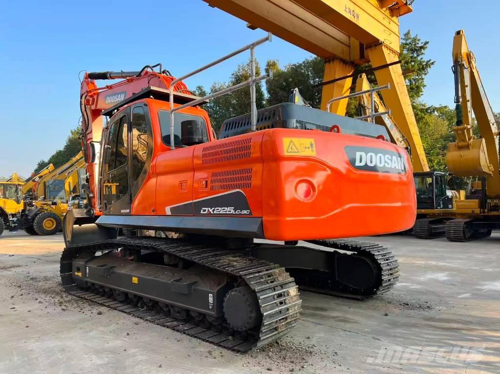 Doosan DX225LC-9C Mini excavators  7t - 12t