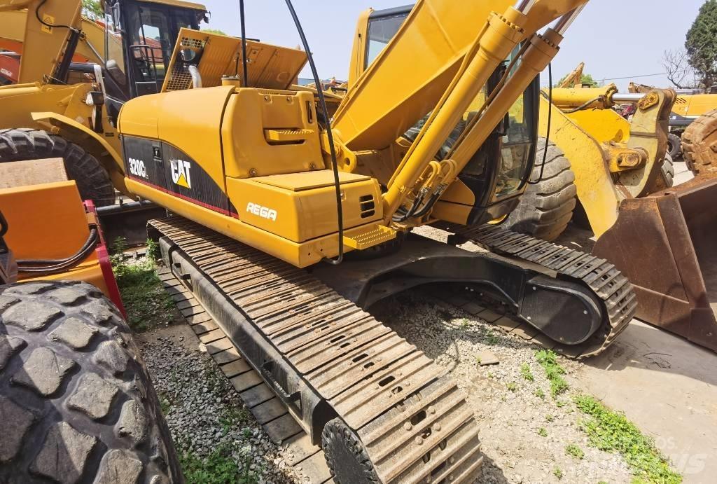 CAT 320 C L Crawler excavators