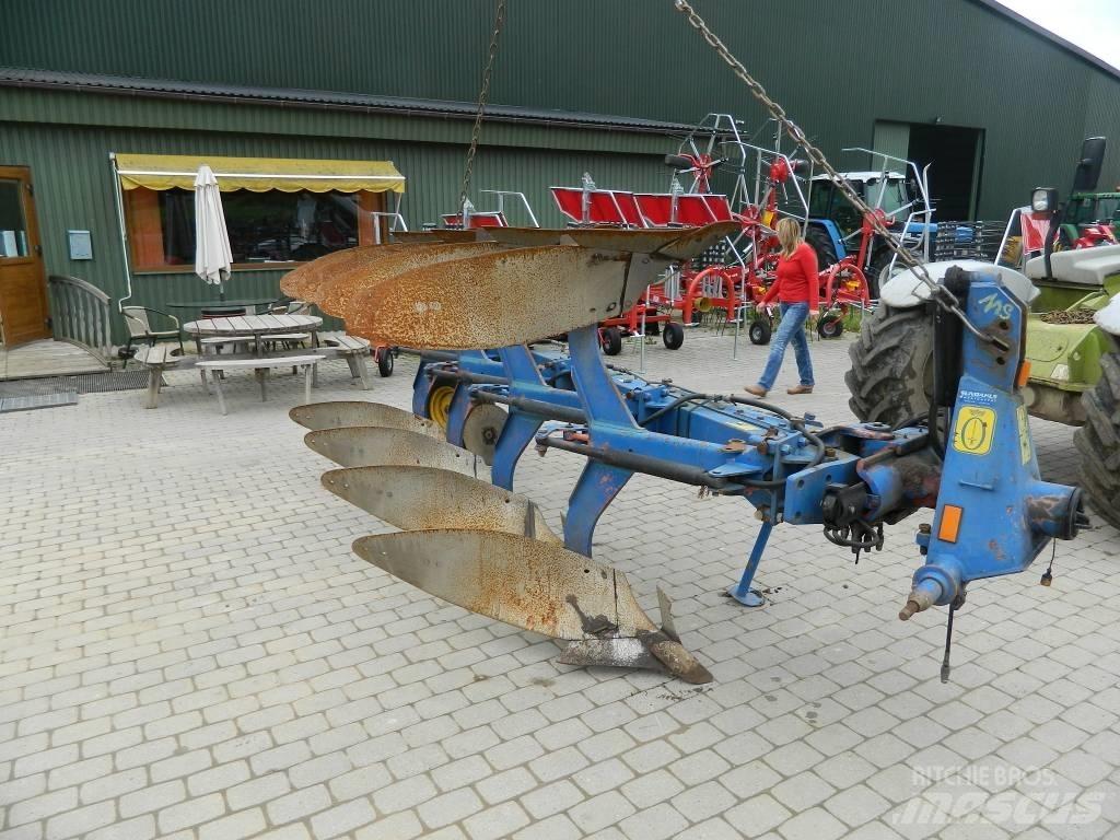 Överum 4 Reversible ploughs