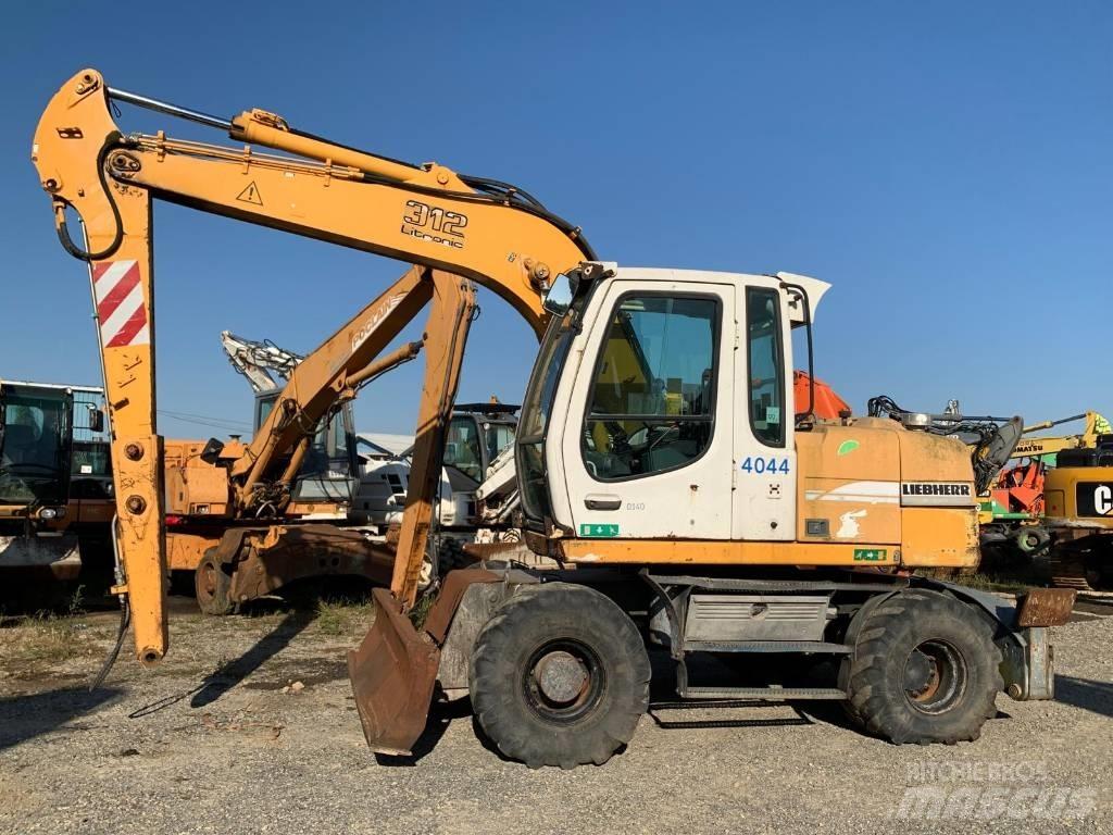 Liebherr A 312 Wheeled excavators