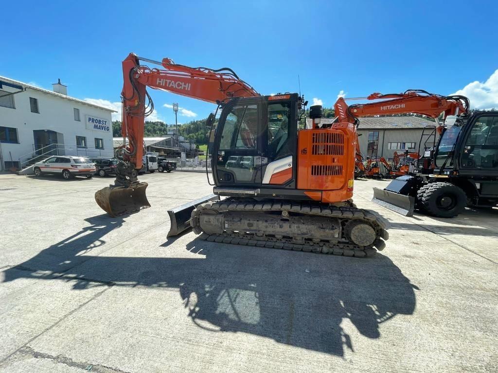 Hitachi ZX135US Crawler excavators