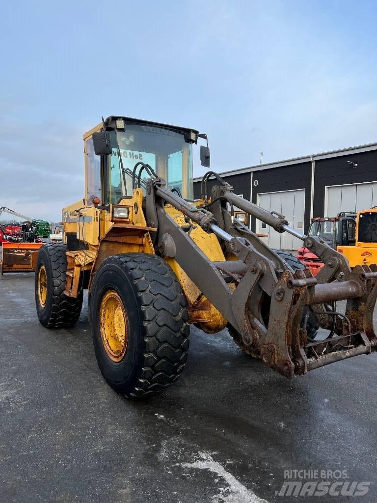 Volvo L90 B Wheel loaders