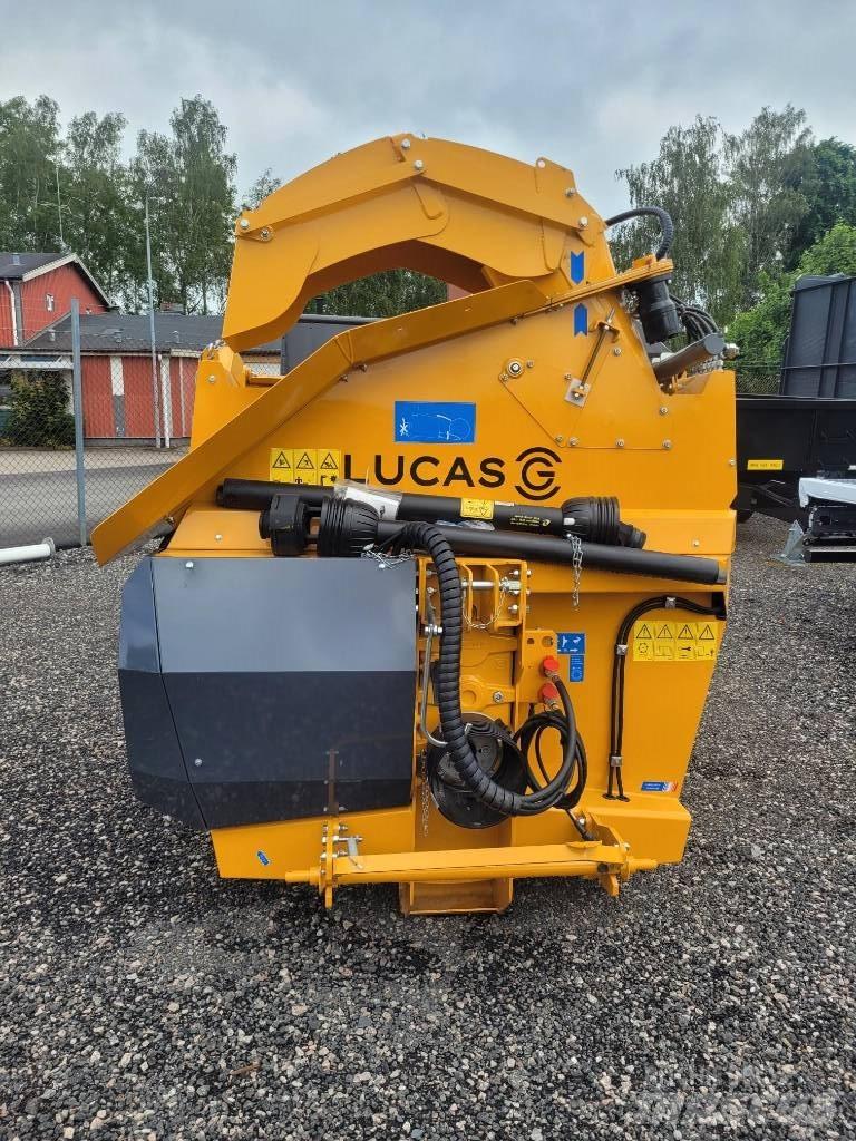 Lucas Castor +R20 Farm machinery