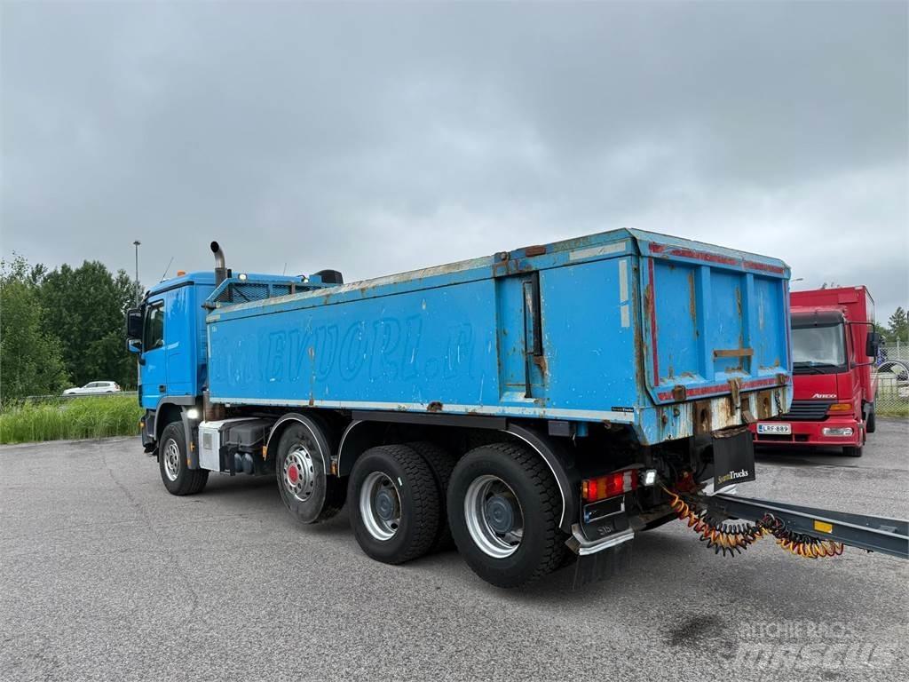 Sisu DK12M 8X4 Tipper trucks