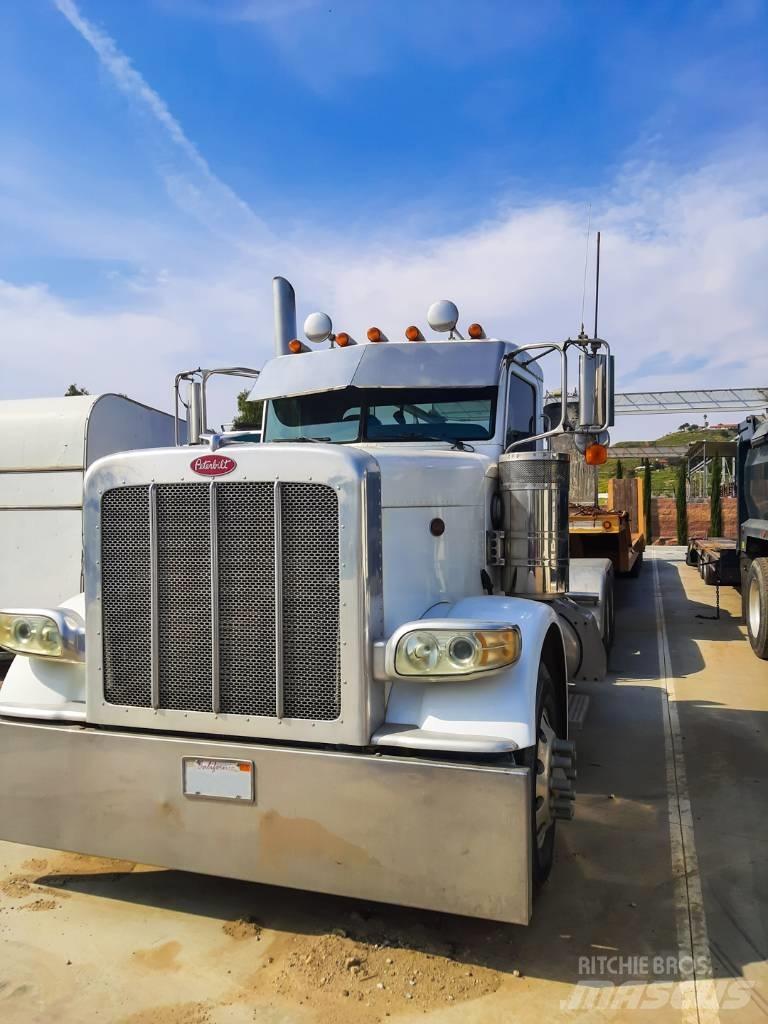 Peterbilt 388 Prime Movers