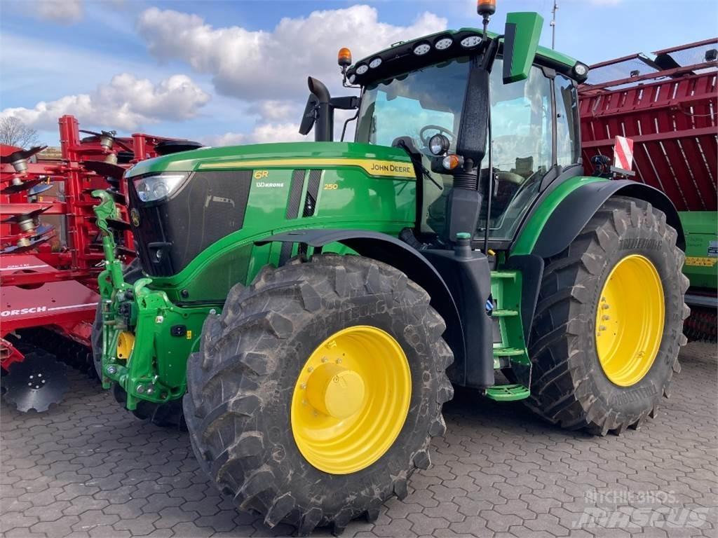 John Deere 6R250 Tractors