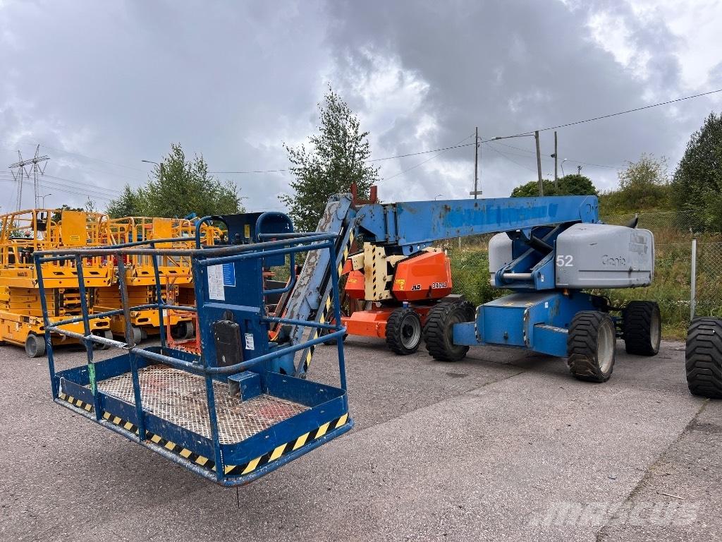 Genie S 65 Articulated boom lifts