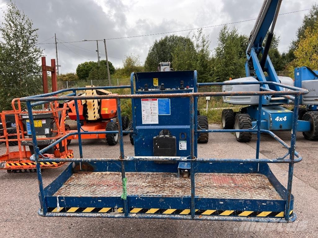 Genie S 65 Articulated boom lifts