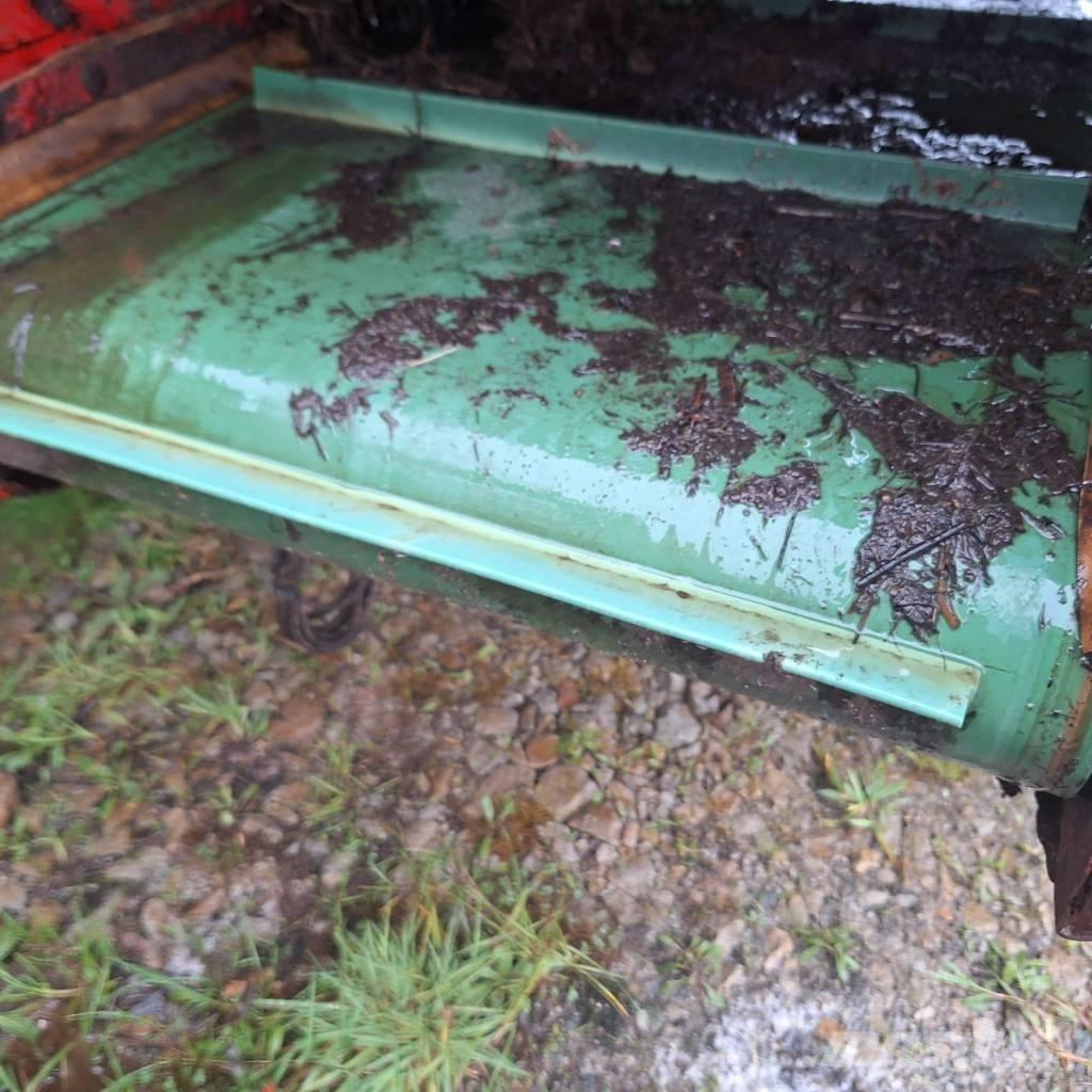 Jeantil KW12 C Feed mixer